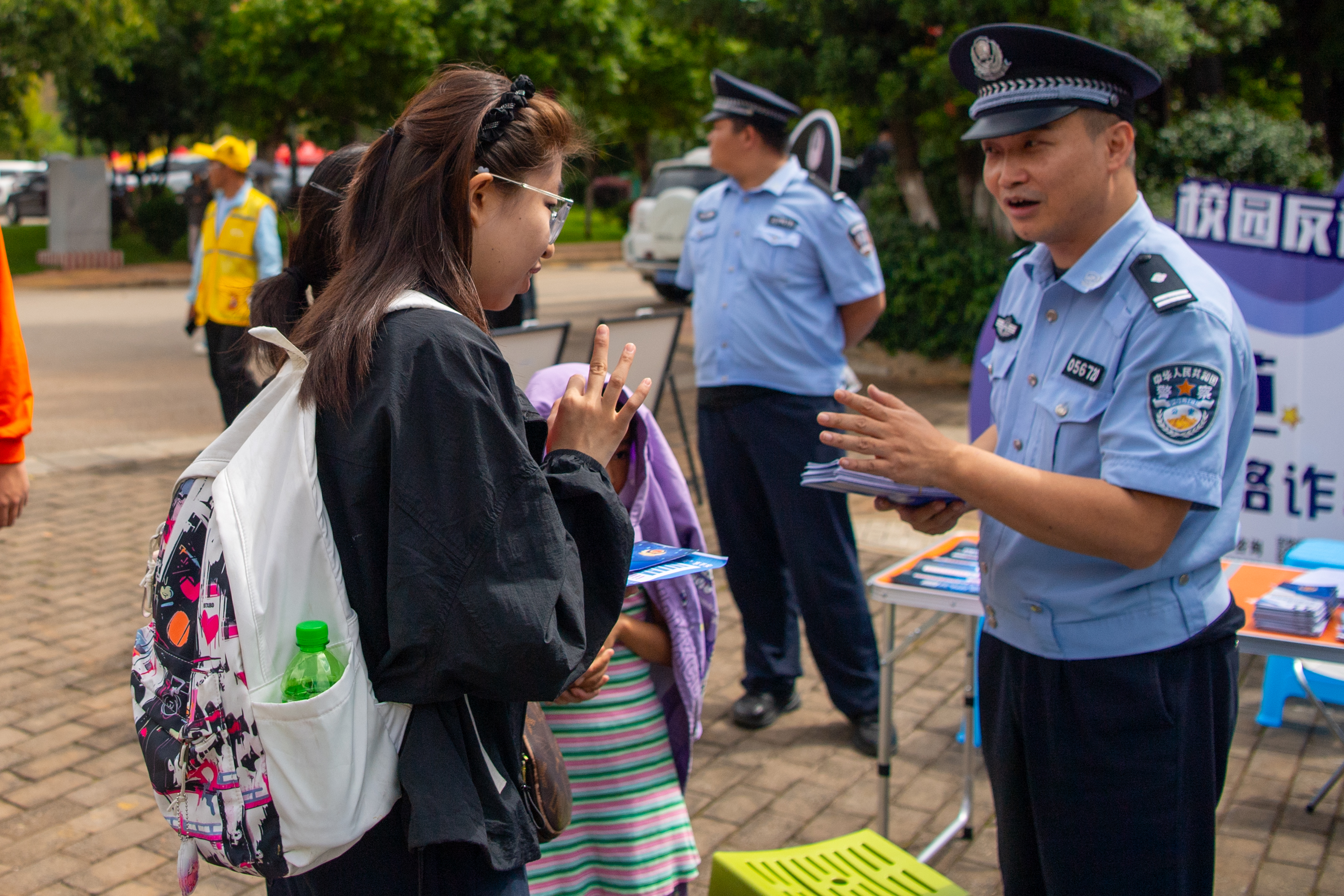 从“入学一封信”到“毕业一站办”：派出所全周期守护青春路 